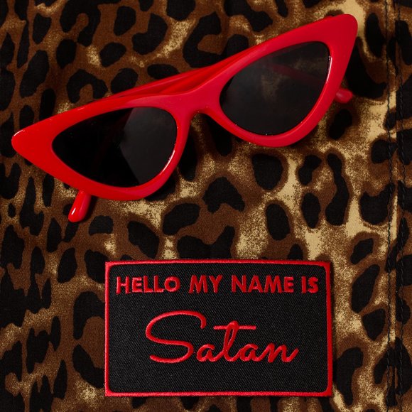 Sourpuss Cat Eye Retro Sunglasses Vixen Red - Picture 3 of 6